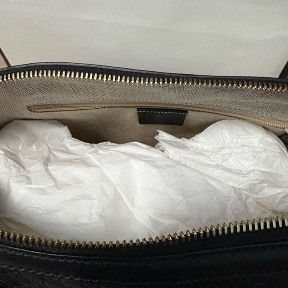 Gucci Dome Shoulder Bag - Picture 3 of 12